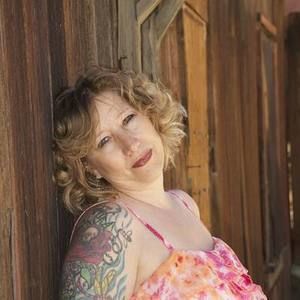 Meet your Posher, Tonya